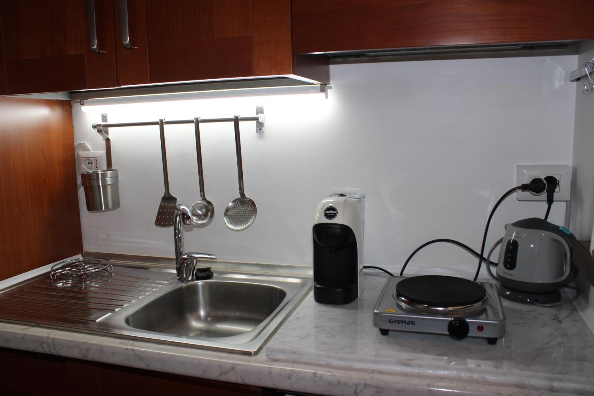 Canvas Sicily Apartment คาตาเนีย ภายนอก รูปภาพ